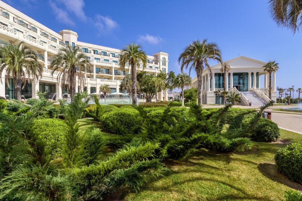 hotel-img