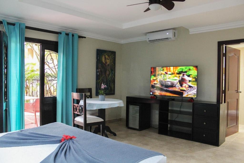 hotel-img