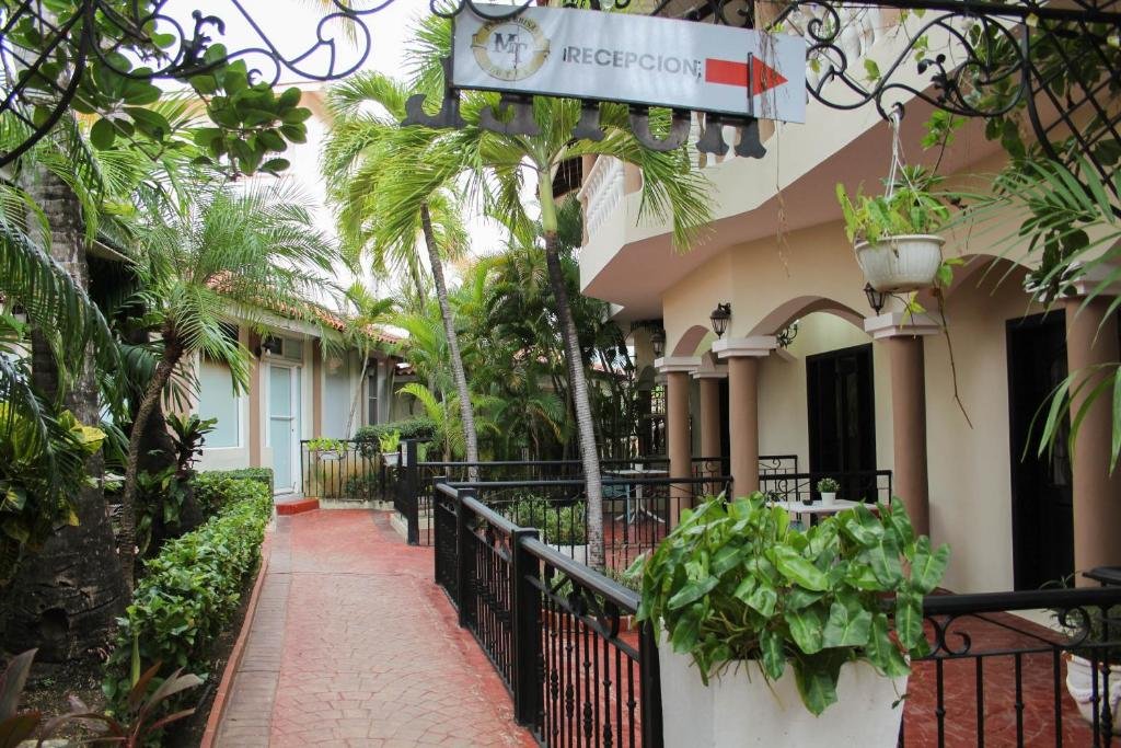 hotel-img