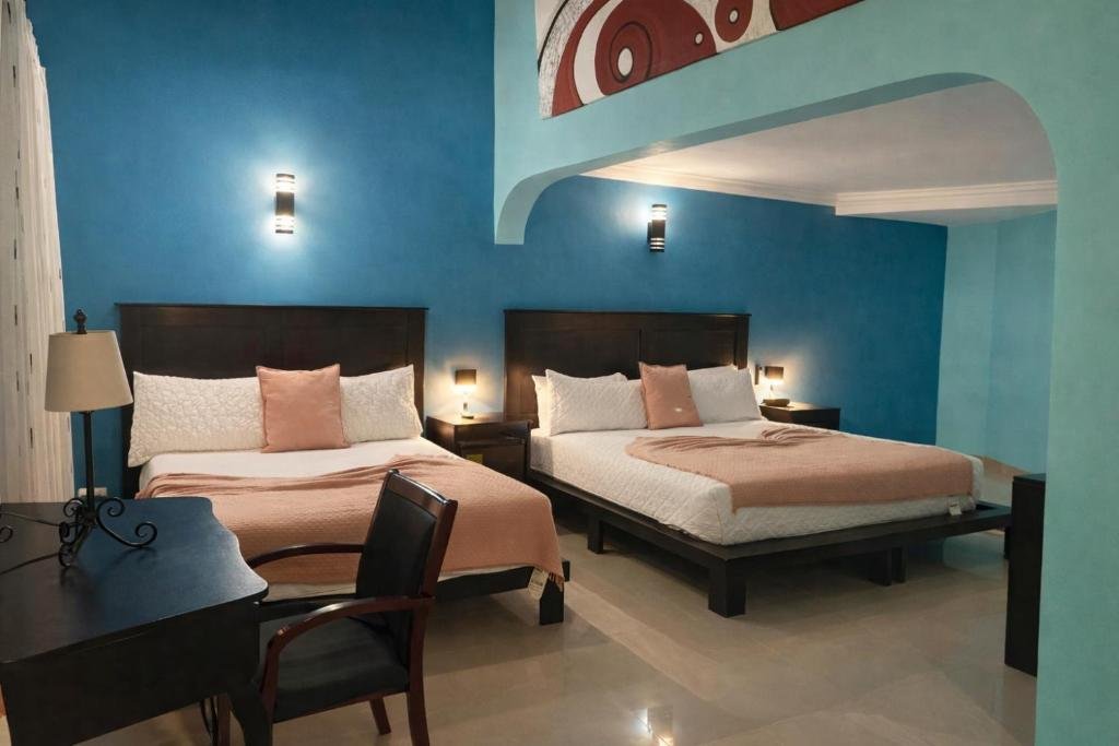 hotel-img