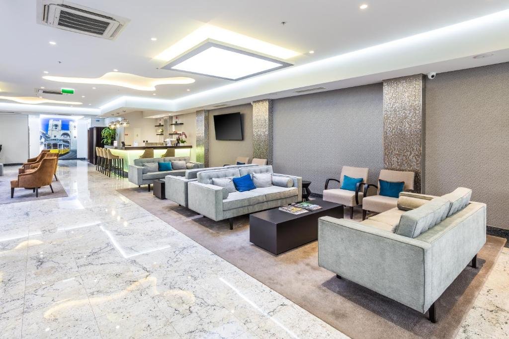 hotel-img