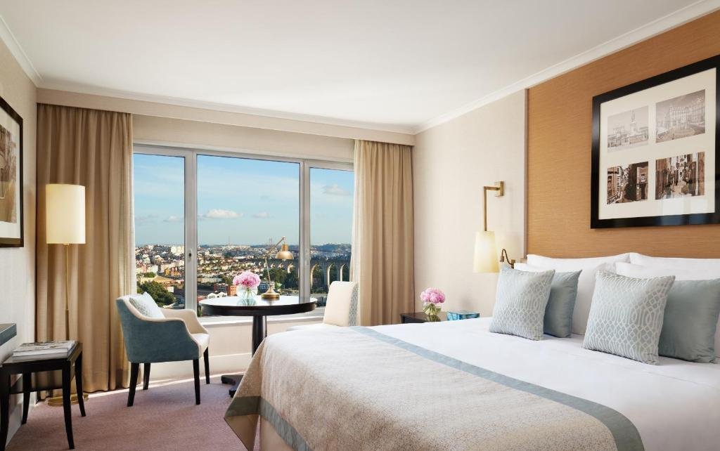 hotel-img