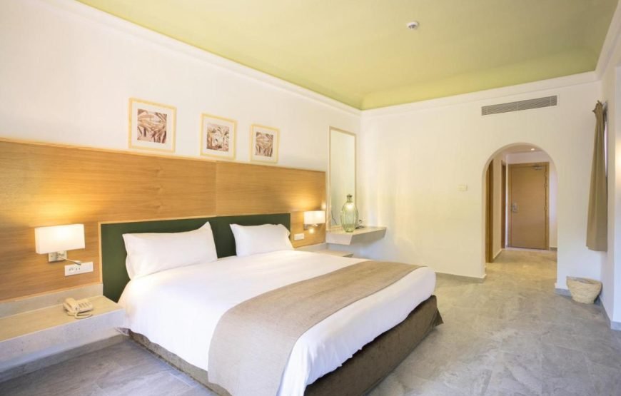 hotel-img