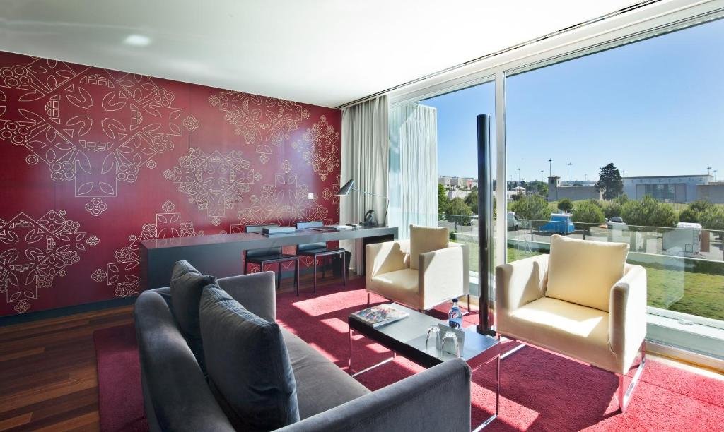hotel-img